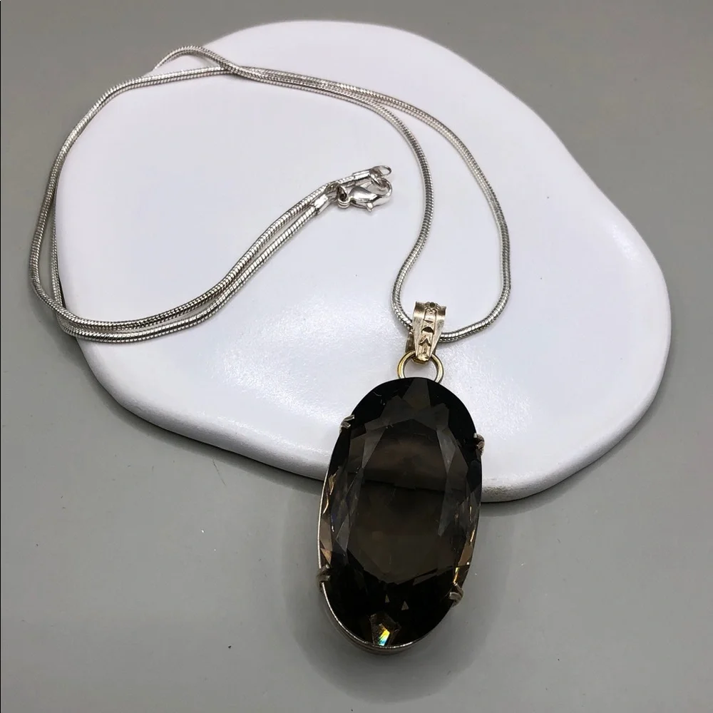 Big glass crystal faux smoky quartz pendant chain necklace faux fine jewelry.